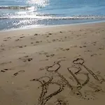 וילה With Garden *